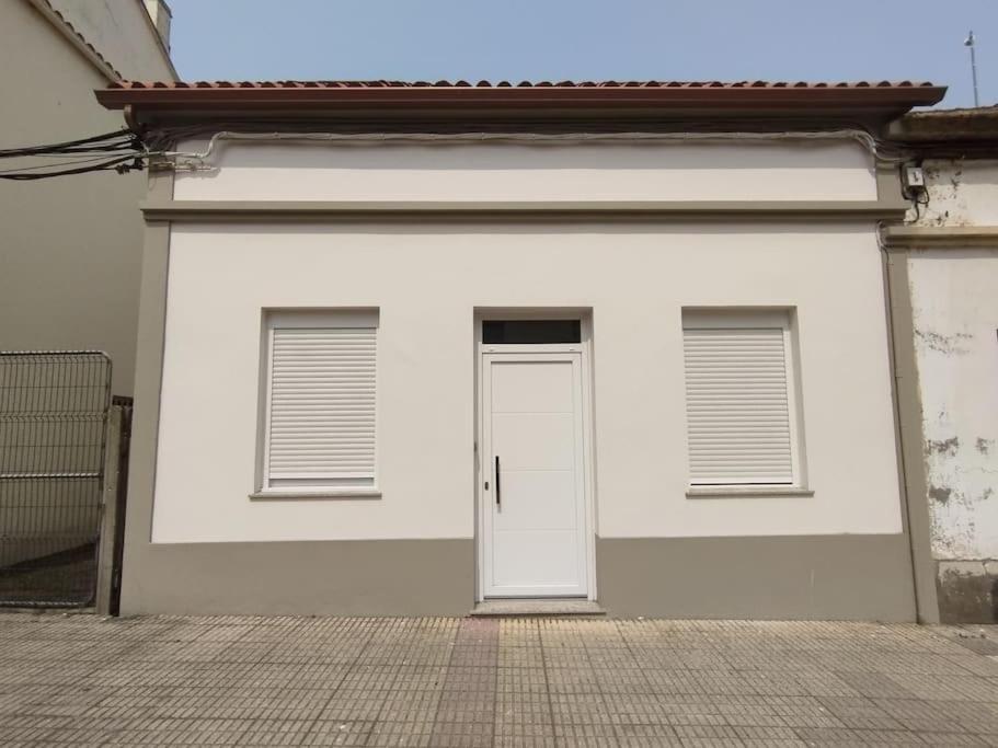 Areas Negras. Casas De Fanego. Cariño Exterior foto